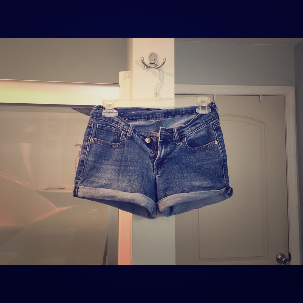 ⭐️Old Navy Jean shorts⭐️